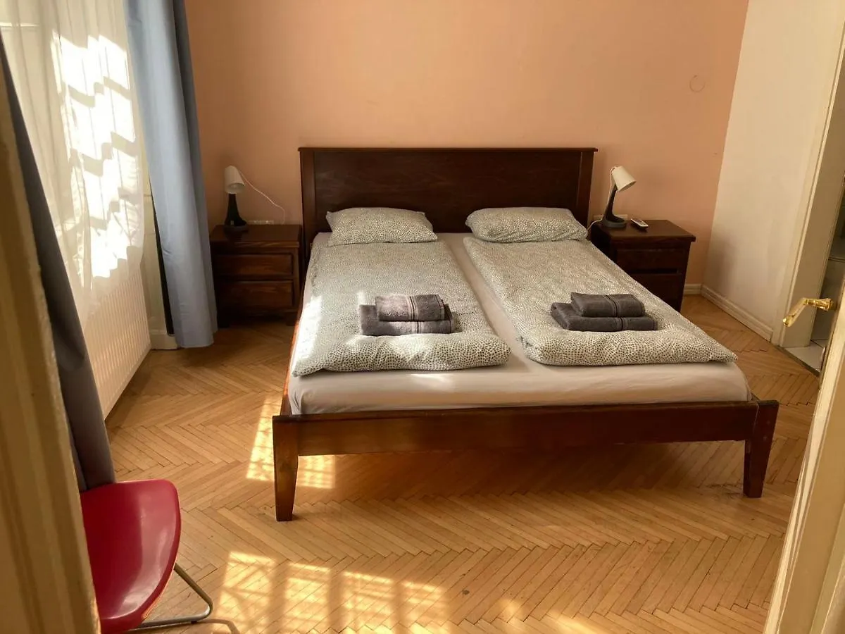A10 Budapest Center Aparthotel Zajazd